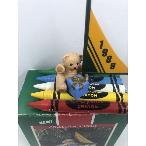 Hallmark Keepsake Ornament 1989 Crayola Bright Journey Bear Crayon 1st in Series - Picture 4 of 12